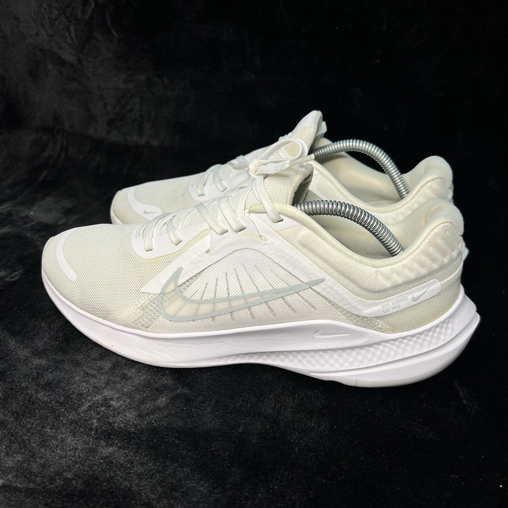 Nike Quest 5 DD0204-100 Men's 10 Running Shoes White Pure Platinum Sneakers